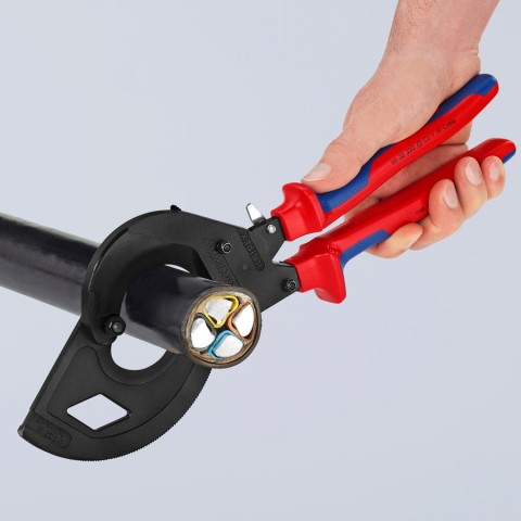 3 Stage Drive Ratcheting Cable Cutter | KNIPEX Tools