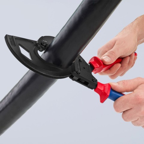 3 Stage Drive Ratcheting Cable Cutter | KNIPEX Tools